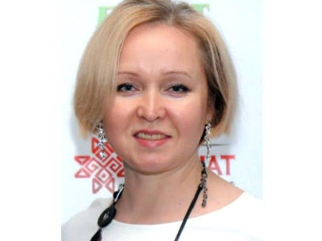 "Сувар" хаçат: Константин Малышев редактортан тухрĕ