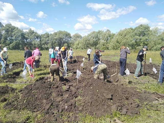 Администрация Большетаябинского сельского поселения: Фотоархив » Раскопки продолжаются на Большетаябинском городище