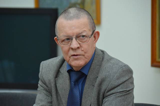 Чувашский государственный художественный музей: Поздравляем Юрия Васильевича ВИКТОРОВА!