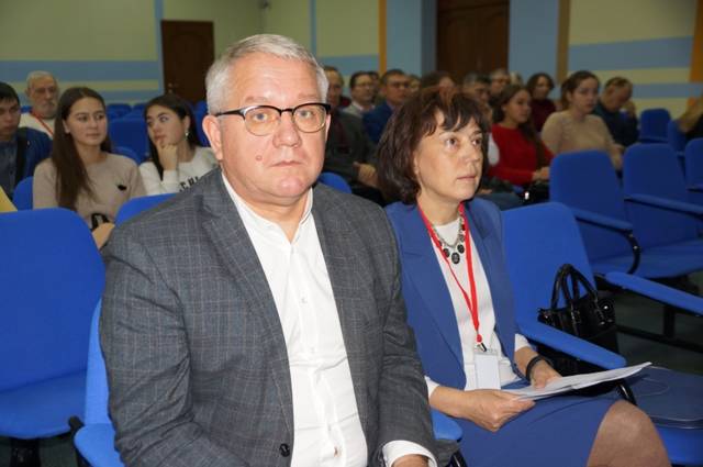 В Чувашском республиканском институте образования прошла Межрегиональная конференция «Фольклор народов Поволжья и Урала...»