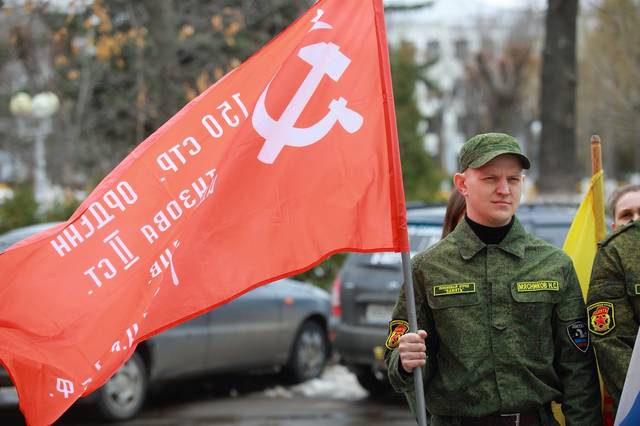 Николай Мясников, командир поискового отряда «Память» ЧГПУ им. И.Я. Яковлева, награжден знаком отличия «За отличие в поисковом движении»