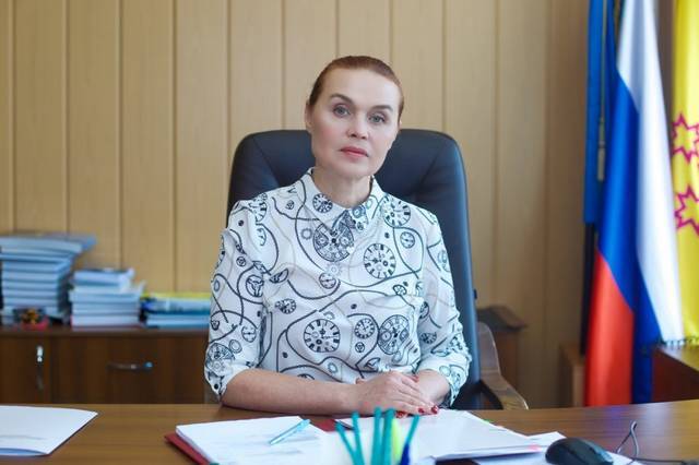 Поздравление и.о. министра культуры, по делам национальностей и архивного дела Чувашии Розы Лизаковой со Всемирным днем театра