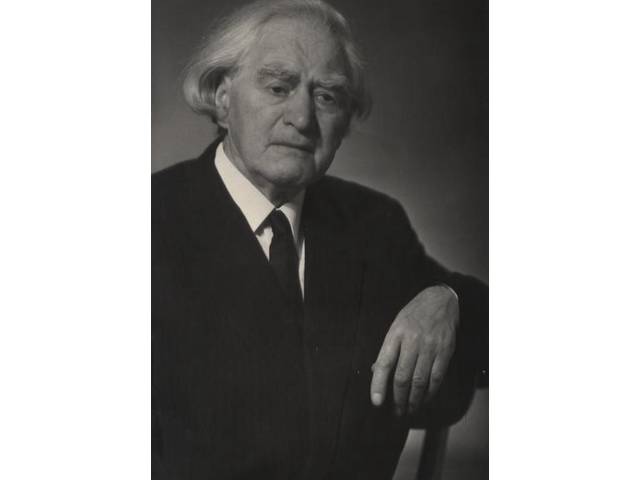 Патриарх чувашской живописи (К 130-летию со дня рождения Моисея Спиридонова, живописца, графика, народного художника Чувашской АССР)