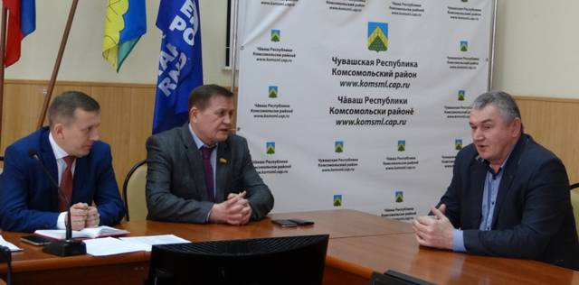 ДЕПУТАТСКИЕ БУДНИ ДИРЕКТОРА ИНСТИТУТА ПЕТРА КРАСНОВА