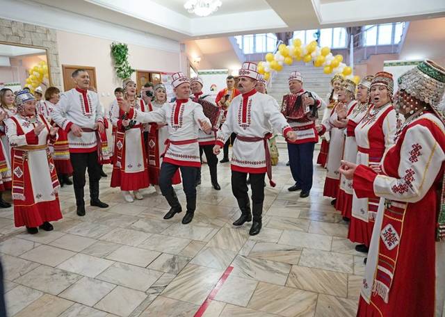 Зайцева Елена. Всю прошедшую неделю в Татарстане смотрели чувашское кино // Республика. - 2021. - 5 марта.