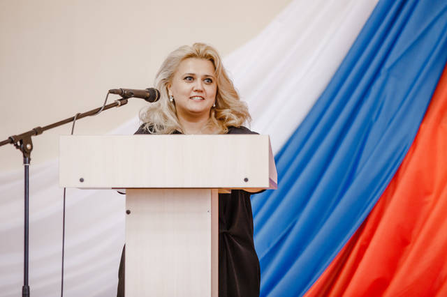 Алла Салаева: «Чувашия будет участвовать в федеральных программах в рамках Года педагога»