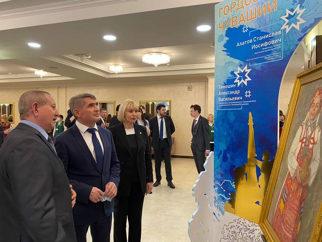 Олег Николаев принял участие в торжественном открытии Года выдающихся земляков