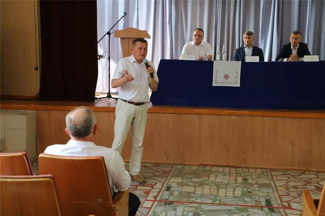 Глава Чувашской Республики Олег Николаев посетил Комсомольский район