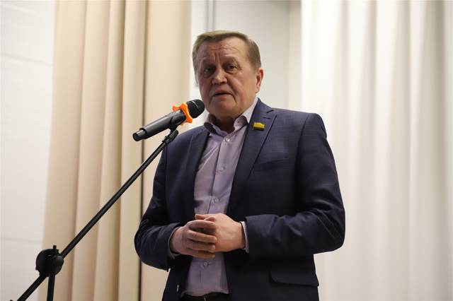 Директор института, депутат Госсовета от "ЕДИНОЙ РОССИИ" Петр Краснов принял участие в открытии сельского Дома культуры в с. Тугаево 