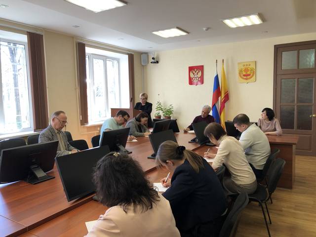 В Чувашском государственном институте гуманитарных наук прошел Всечувашский диктант — «Пĕтĕм чăваш диктанчĕ – 2024»