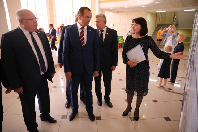 Михаил Игнатьев принял участие в работе августовской конференции педагогов республики