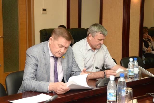 Члены Комитета Государственного Совета Чувашской Республики по социальной политике и национальным вопросам рассмотрели ряд проектов...