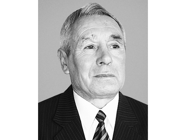  Виталий Иванович Сергеев (20.01.1942 - 17.10.2018) профессор пирĕнтен ĕмĕрлĕхех уйрăлса кайрĕ