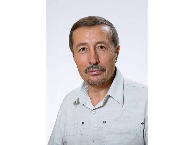 В НАЦИОНАЛЬНОЙ БИБЛИОТЕКЕ - ВЫСТАВКА «ПАЛЛӐ ТӖПЧЕВҪӖ, ӐСТА ҪЫРАВҪӐ», ПОСВЯЩЕННАЯ ВИТАЛИЮ РОДИОНОВУ-ЭРДИВАНУ