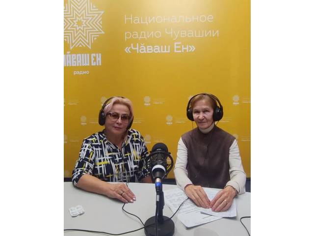 Валентина Харитонова Чӑваш наци радиовӗн «Самана таппи» кӑларӑмӗнче истори астӑвӑмӗпе ӑрусен ҫыхӑнӑвӗ ҫинчен каласа пачӗ